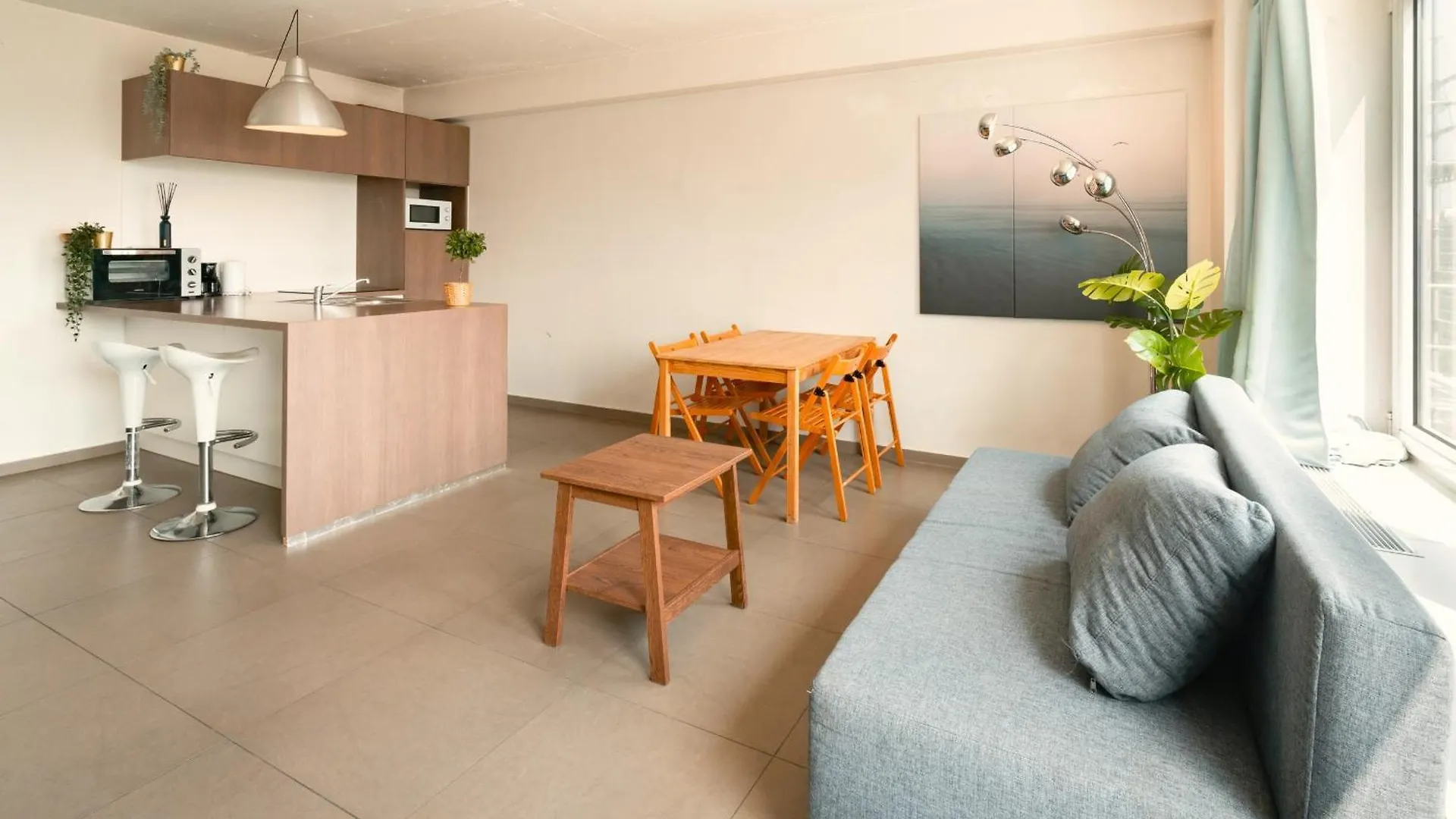 City View Apartments In The Heart Of Antuérpia Bélgica