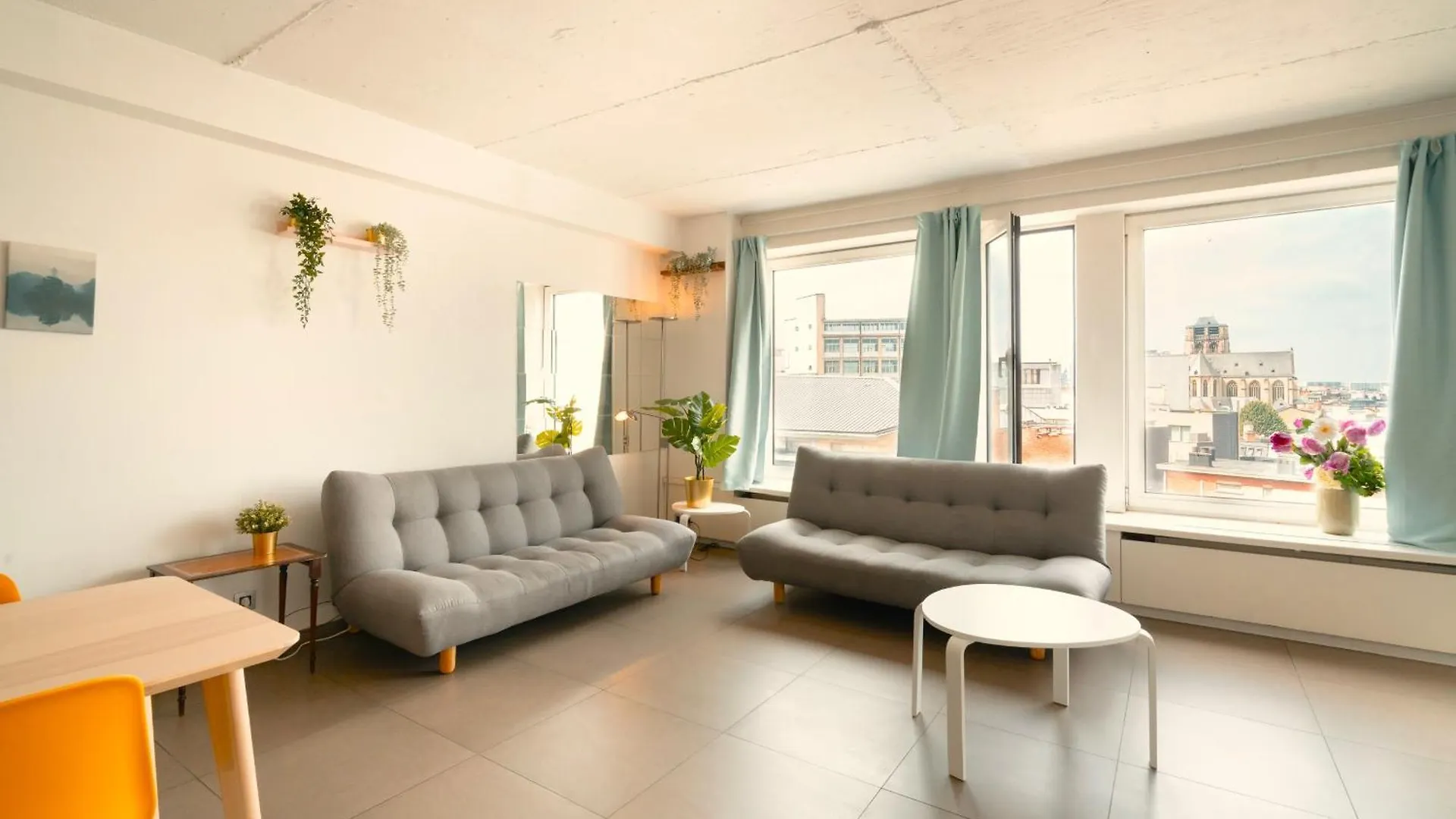 City View Apartments In The Heart Of Antuérpia